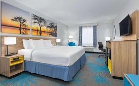 Days Inn & Suites By Wyndham Cabot